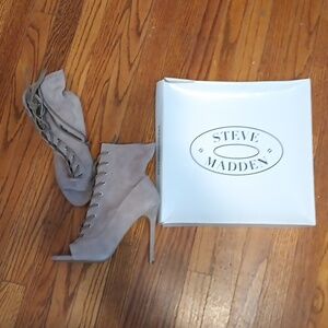steve madden lace up booties
